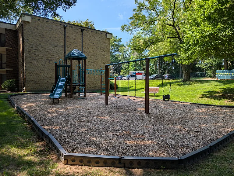 9900 Georgia Ave #27218 — Photo 32