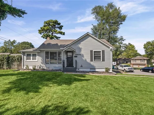 8804 W 79th St, Overland Park, KS 66204