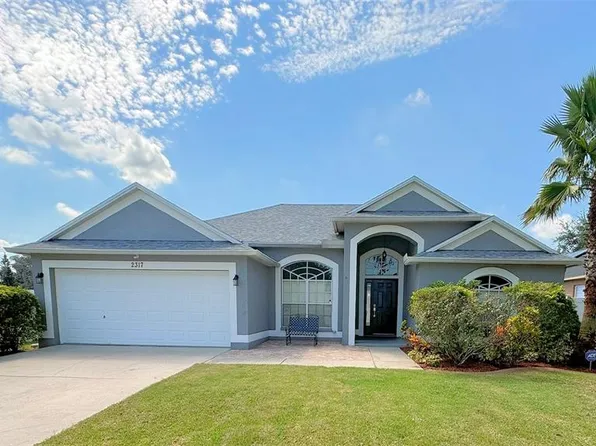 2317 Towering Oaks Cir, Seffner, FL 33584