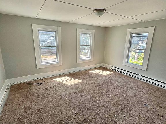 4th image of 504 Main St #2F