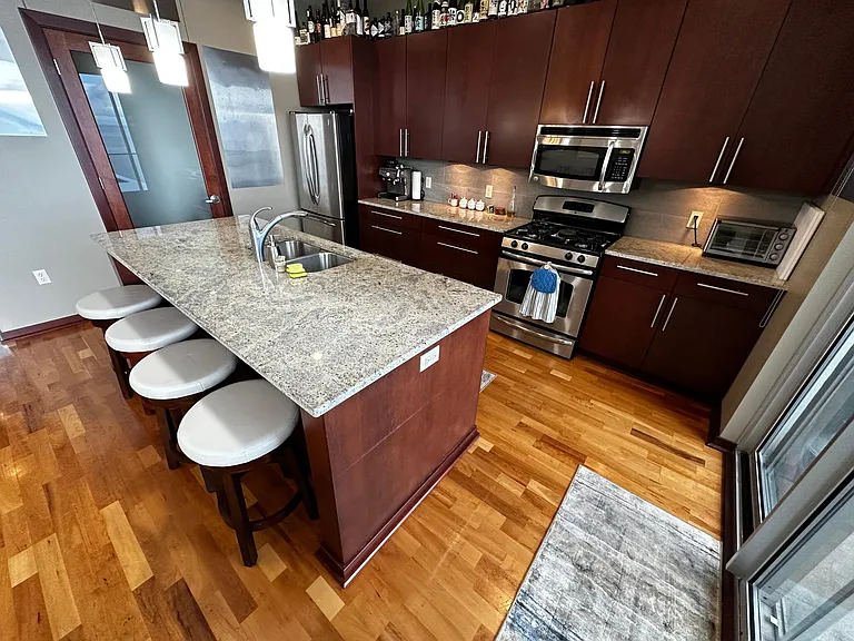 311 E Superior St #902 — Photo 29