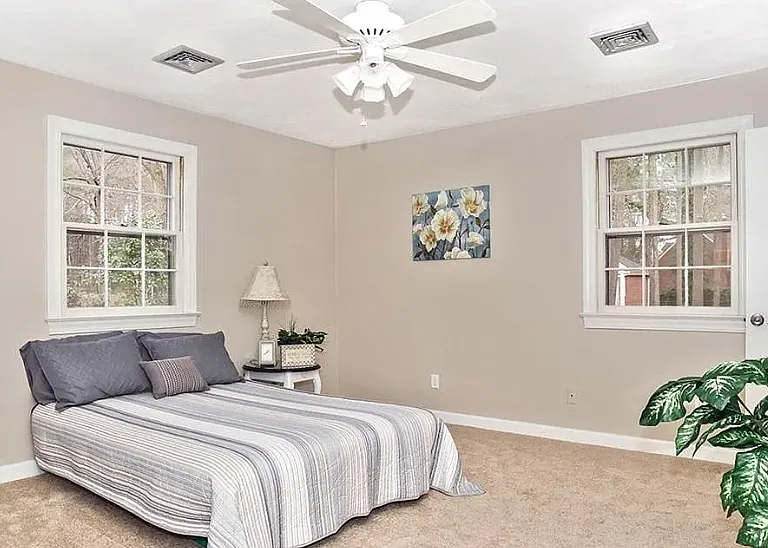 205 Woodford Dr — Photo 19