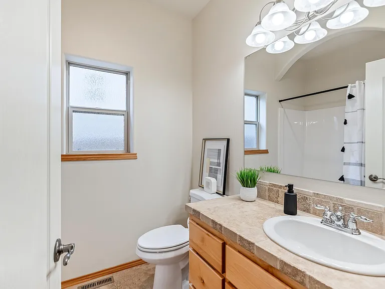 1009 SW Crosscut Ct — Photo 19