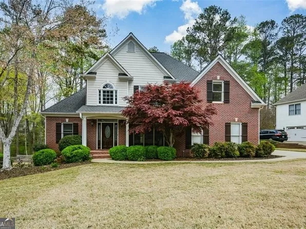 204 Maple Creek Chase, Woodstock, GA 30188