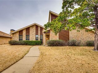 405 Pebblecreek Dr, Garland, TX 75040