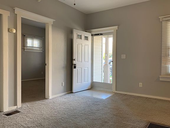 2nd image of 2272 Union St