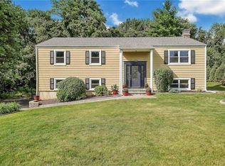 464 London Rd, Yorktown Heights, NY 10598