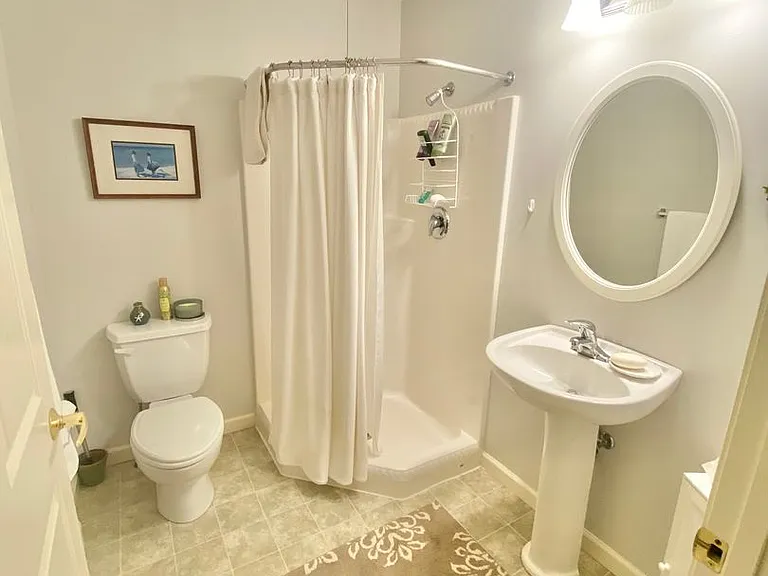 22 Irene Ave — Photo 18