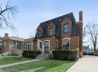 6033 N Forest Glen Ave, Chicago, IL