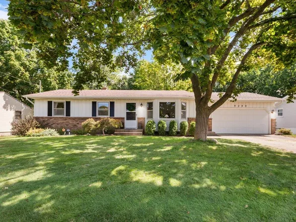 8240 E Chester Ave SW, Byron Center, MI 49315