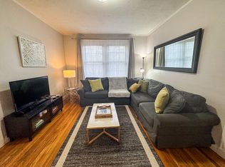 169 Kent St APT 3, Brookline, MA 02446