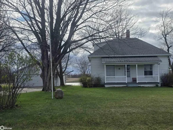 2558 Juniper Ave, Libertyville, IA 52567