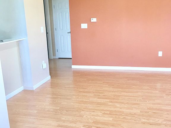 4th image of 1 Cityview Ln Unit 505