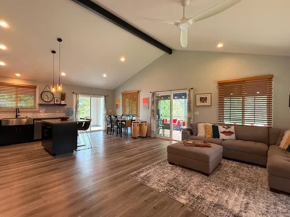 15-1521 8th Ave, Keaau, HI 96749