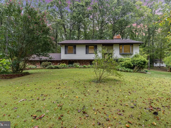 83 Creek Ln, Fredericksburg, VA 22406