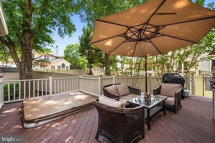 12104 Guinevere Pl — Photo 29