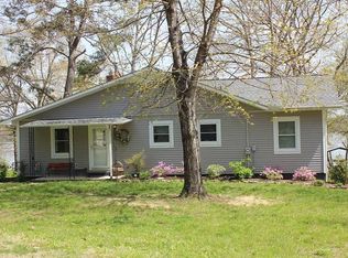 631 Lakeway Dr, Murray, KY 42071