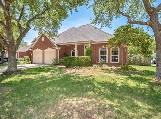 2114 Shoal Lake Ct, League City, TX 77573