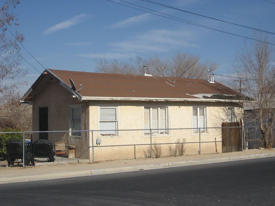 2nd image of 15551 4th St