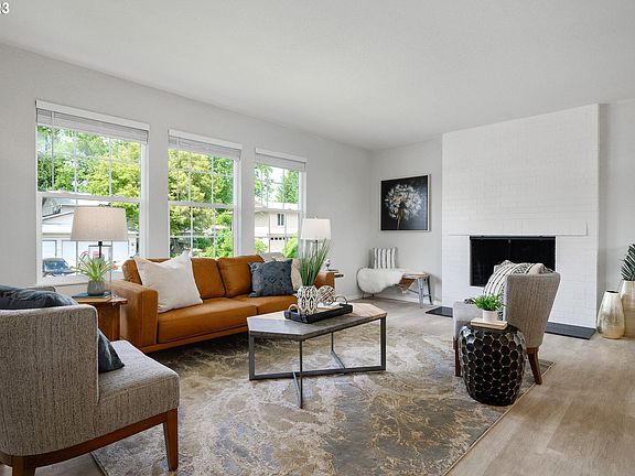 4th image of 5036 SE Casa Del Rey Dr