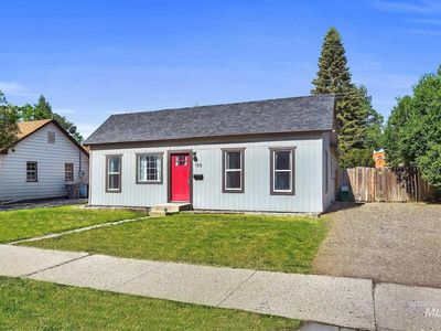 155 N 11 E, Mountain Home, ID, 83647