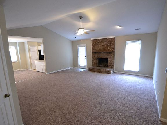 2nd image of 11029 Wiltshire Ln