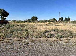 20 Smoke Tree Ln, Yerington, NV 89447