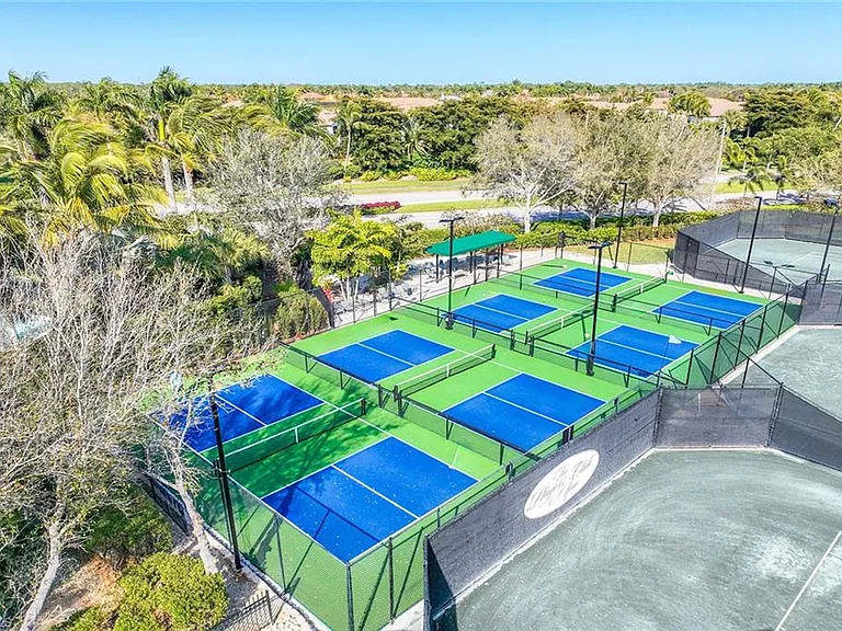 6255 Brunello Ln — Photo 37