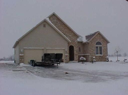1st image of 213 Hudson Dr