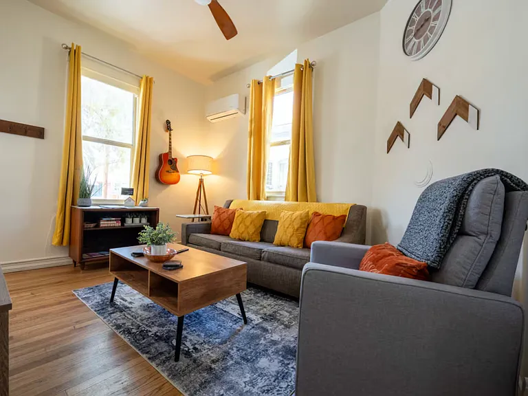 132 N Hoff Ave #2 — Photo 17