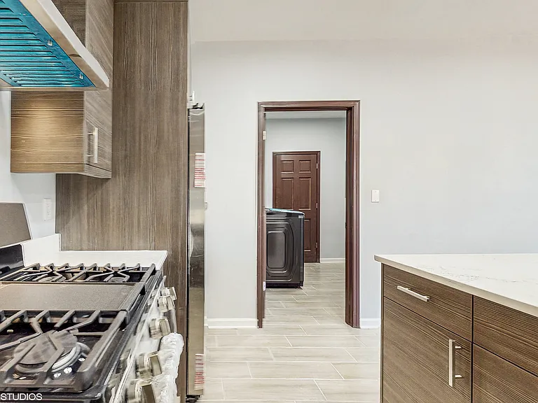 6808 N Clark St #2E — Photo 5