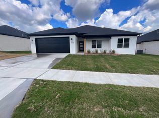 6038 Midway, Alexander, AR 72002