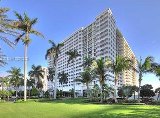 9801 Collins Ave PENTHOUSE 11O, Bal Harbour, FL 33154