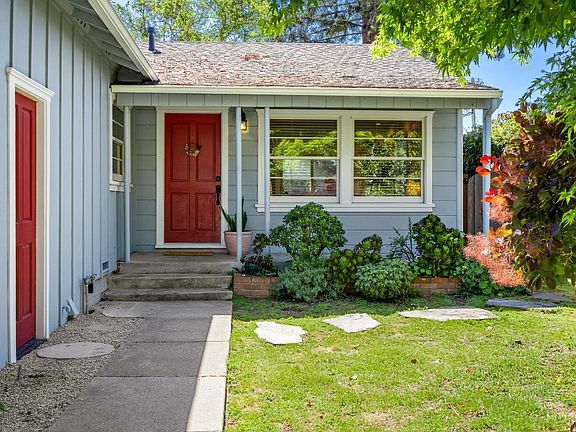 2nd image of 124 Coulson Ave
