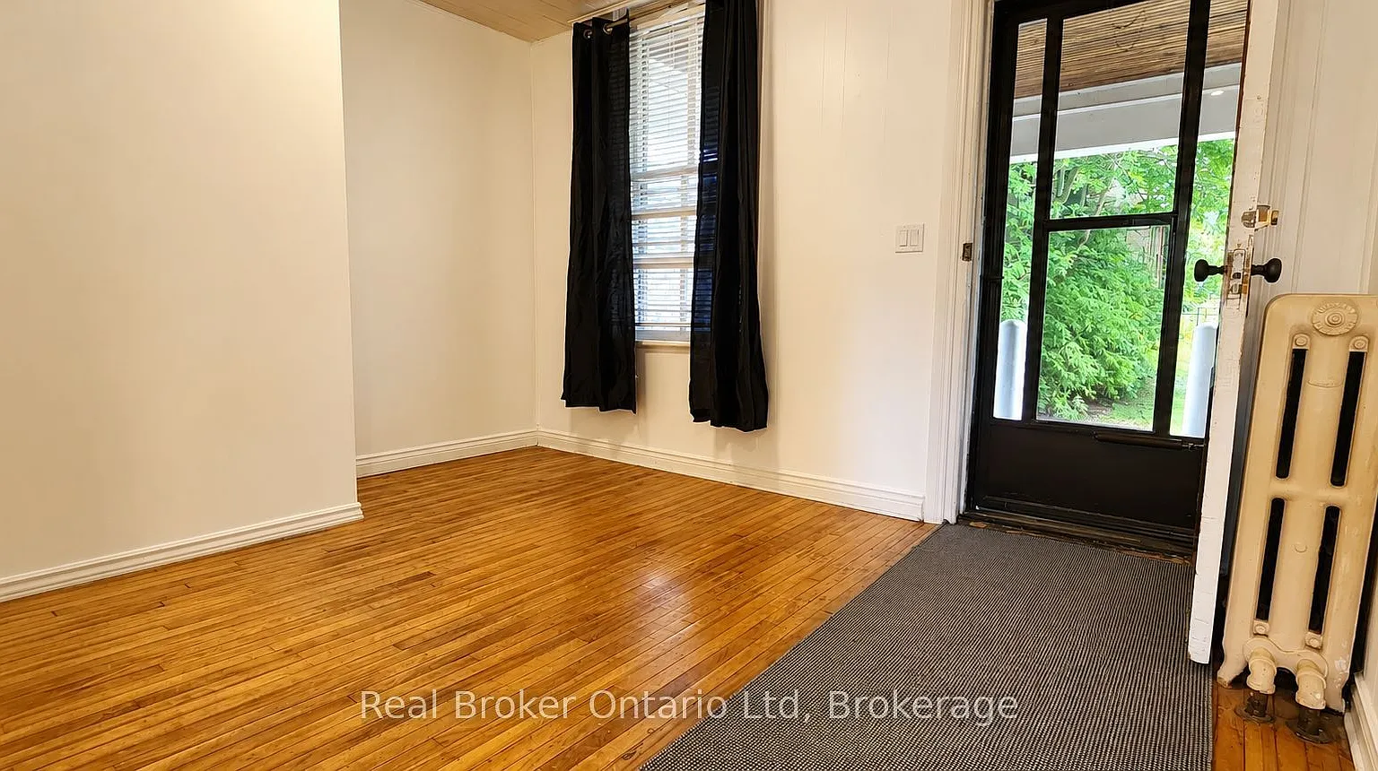 2 bed, $1,800 — Photo 4