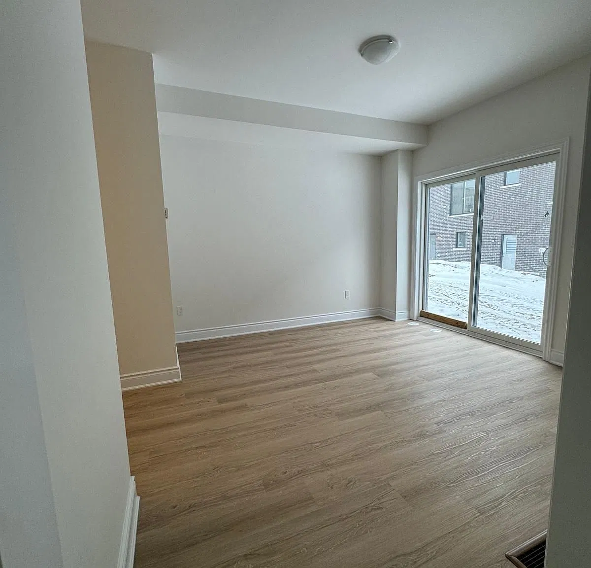 3 bed, $3,700 — Photo 4