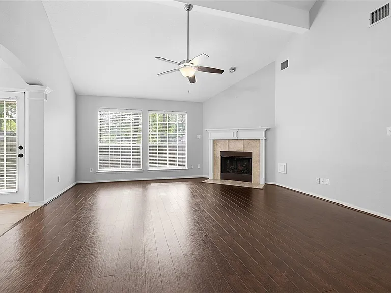 24815 Butterwick Dr — Photo 12