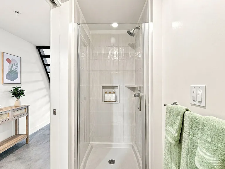 Step Designer Lofts — Photo 177