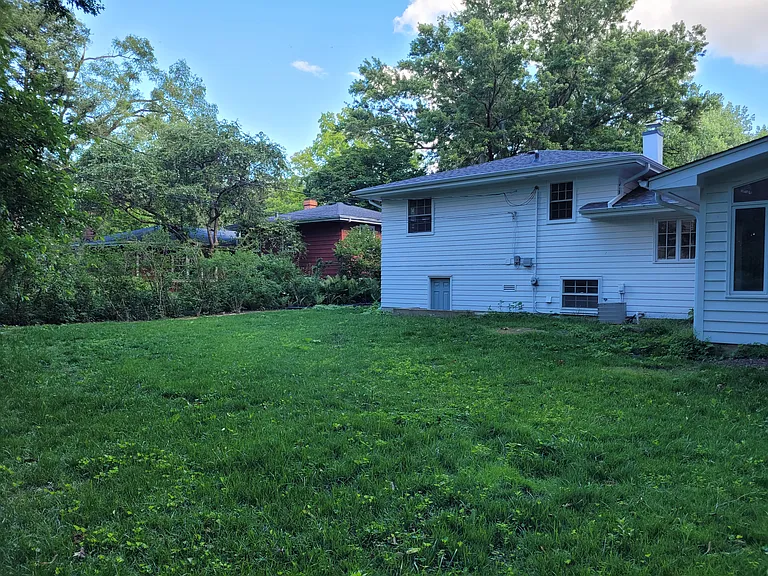 49 Golden Larch Ct — Photo 18