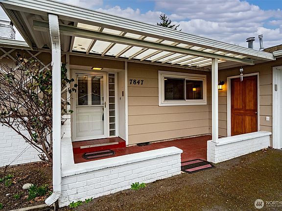 4th image of 7847 78th Avenue SW