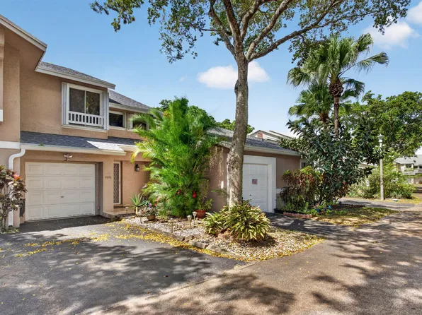 1991 Discovery Circle E, Deerfield Beach, FL 33442