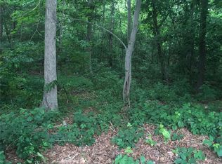 8 Raphael Blvd, Smithtown, NY 11787