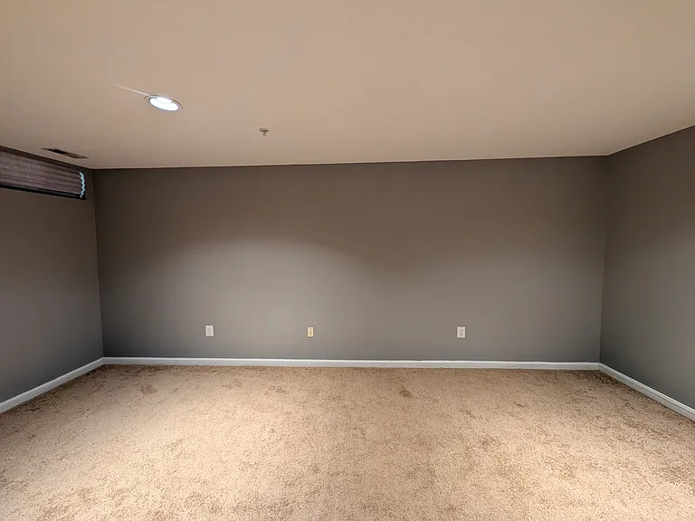 243 Kirbys Landing Ct — Photo 10