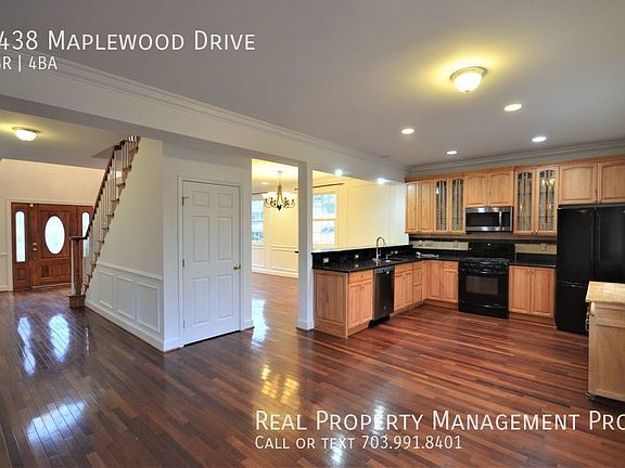 3rd image of 6438 Maplewood Dr