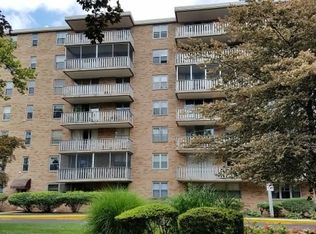 530 Valley Rd #C007E-E, Montclair, NJ 07043