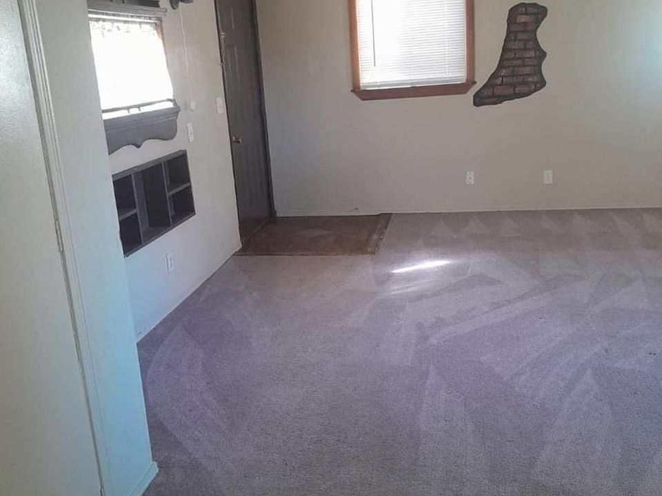 1st image of 216 Parkdale Ave #B