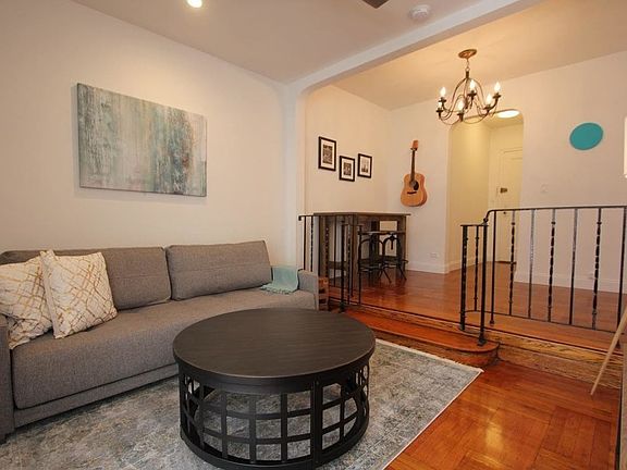 3rd image of 205 W 15th St APT 3J