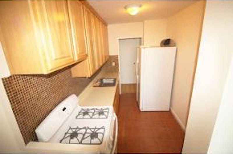 1st image of 2928 W 5th St #11