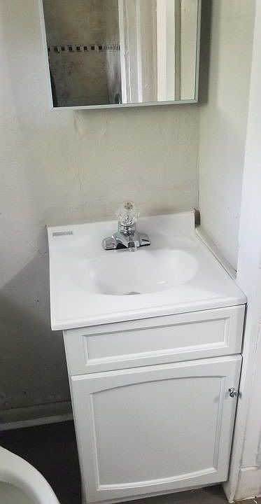 1st image of 1535 Villa Ave