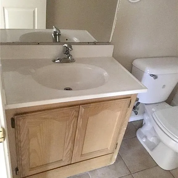 812 N Cross Ln #4 — Photo 18